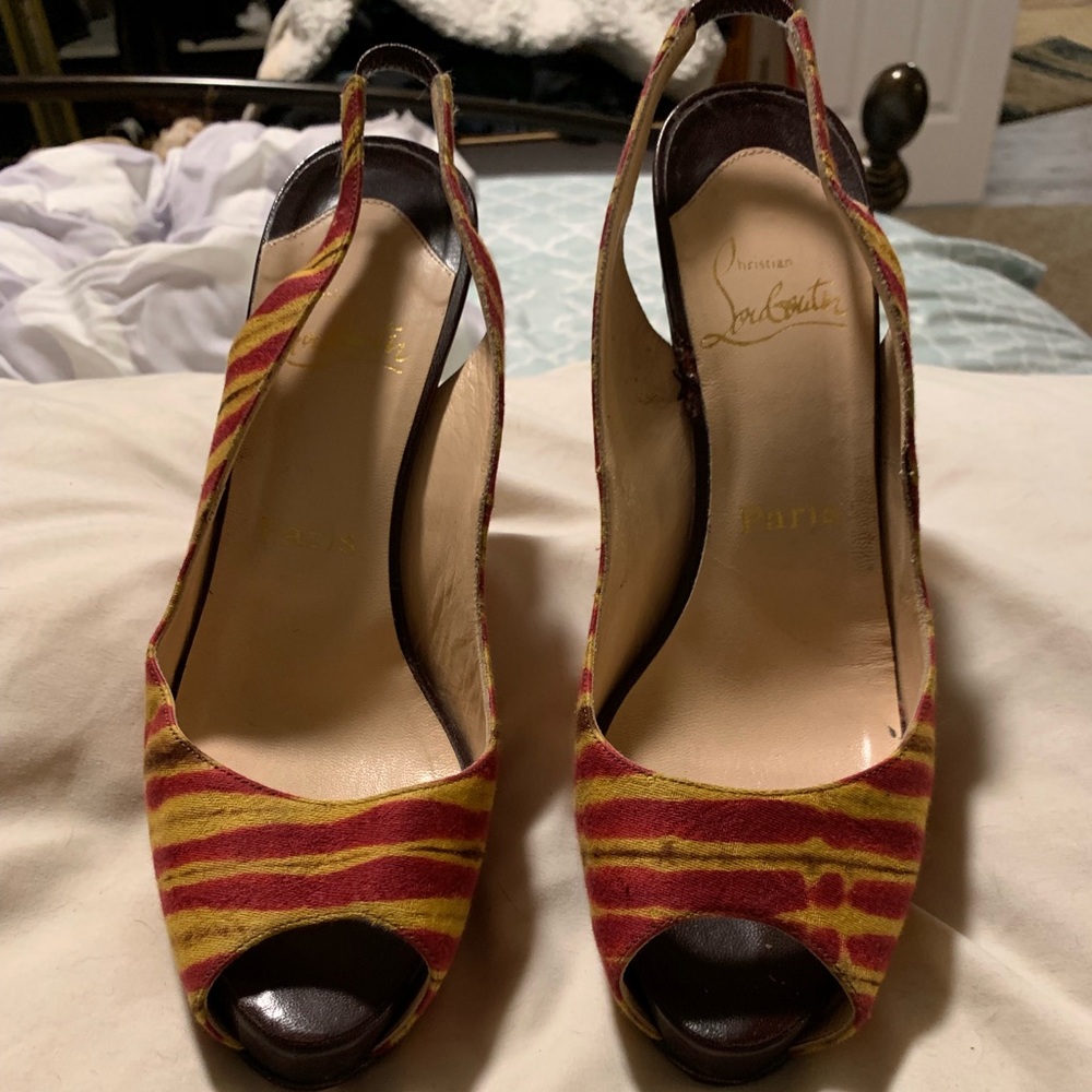 Size 38.5